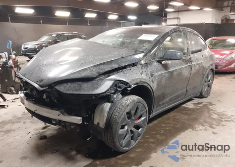 2026 Tesla Model X Plaid z USA, uszkodzony, nr VIN 7SAXCBE63TF478274